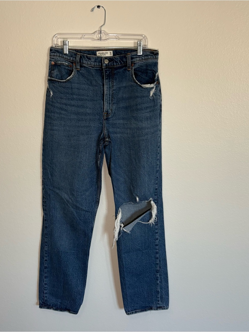 Abercrombie & Fitch The '90s Slim Straight Ultra High Rise Jeans 12/31R